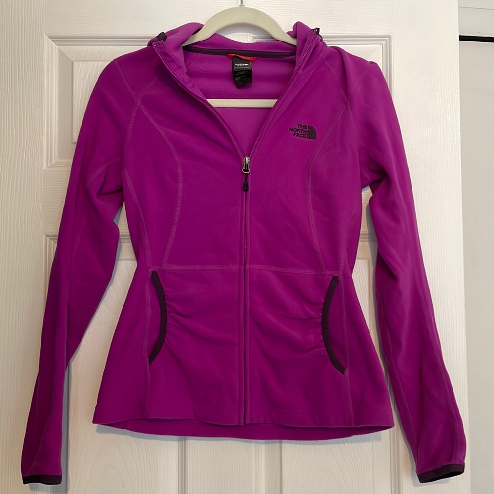 Fuchsia Lightweight Northface Jacket